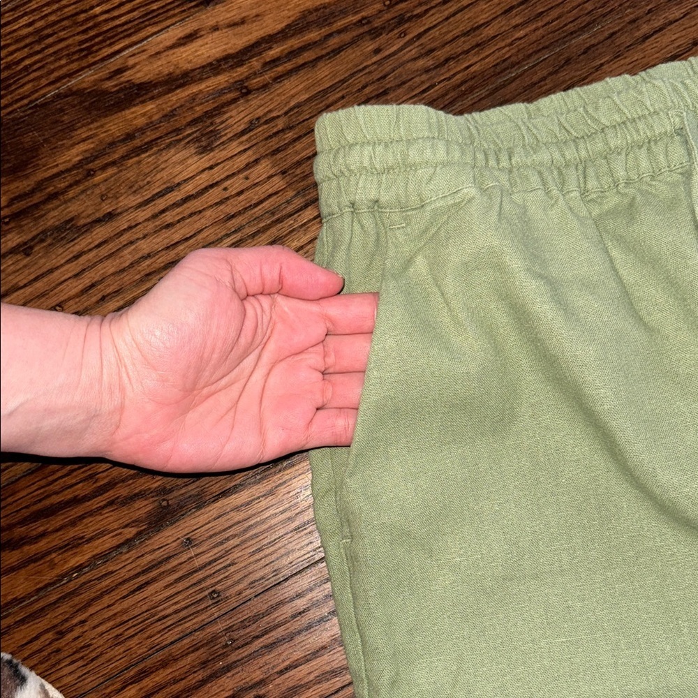 Love Tree Green Linen Blend Elastic Waist Pants – Size M - Picture 4 of 5